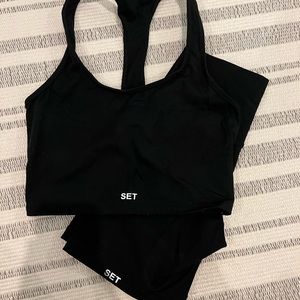 Set Active Sportbody Body Bra and Biker Shorts in Onyx size S!